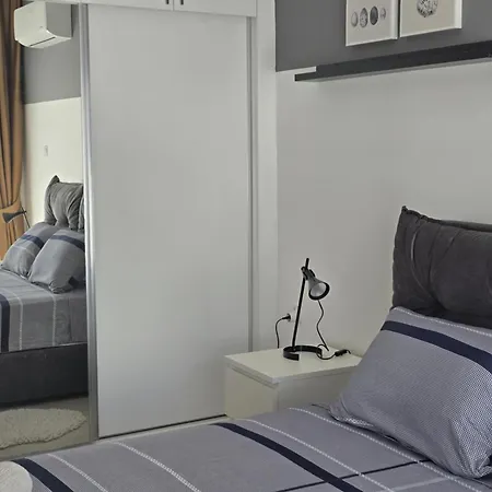 Luxury Two-bedroom With Sea View At Caesar