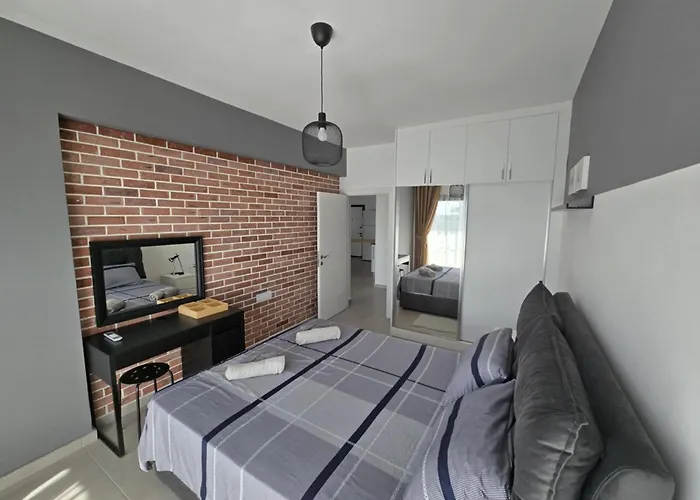 Apartament Didius Two-bedroom With Sea View At Caesar